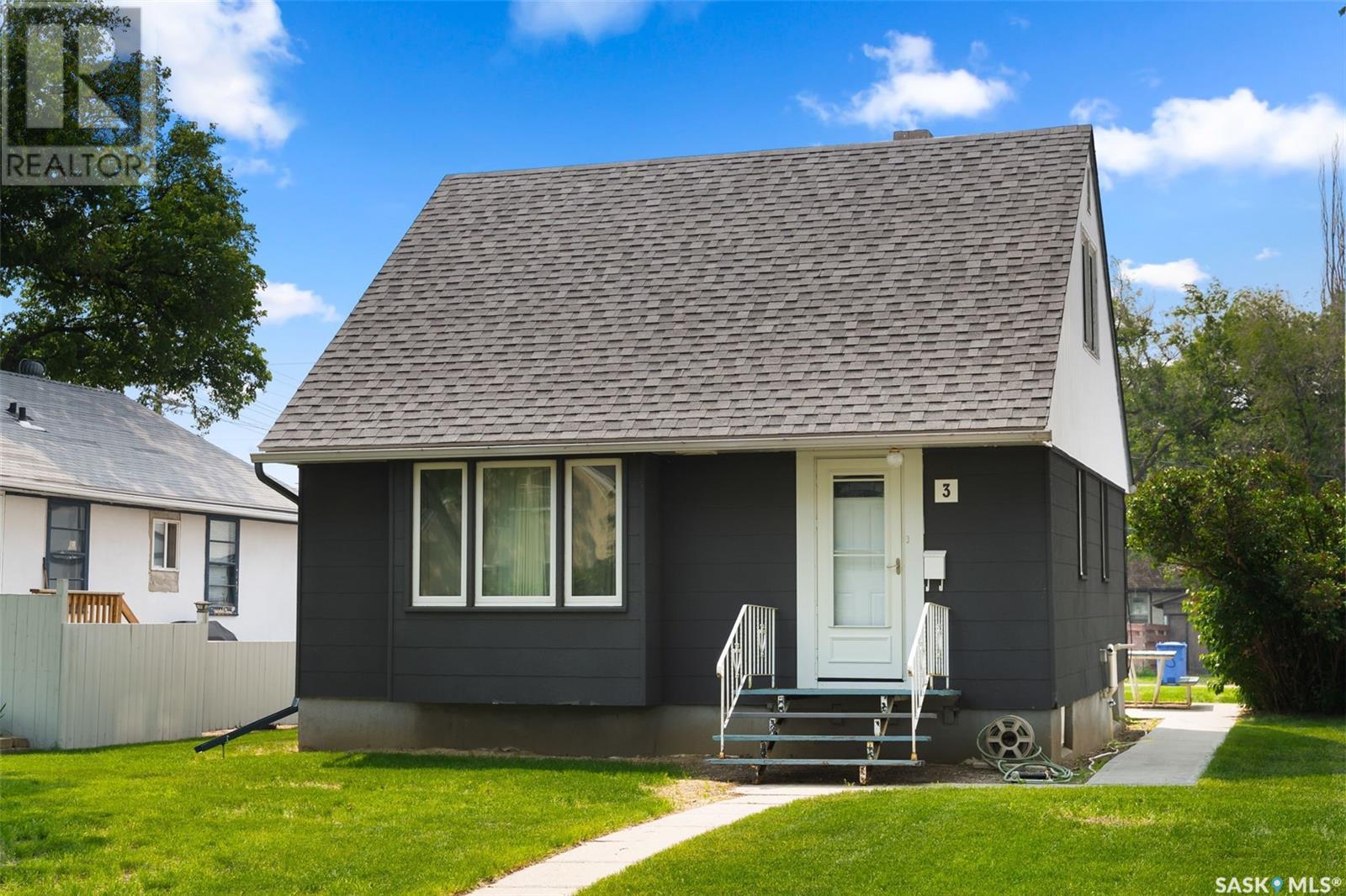3 Sussex CRESCENT, regina, Saskatchewan