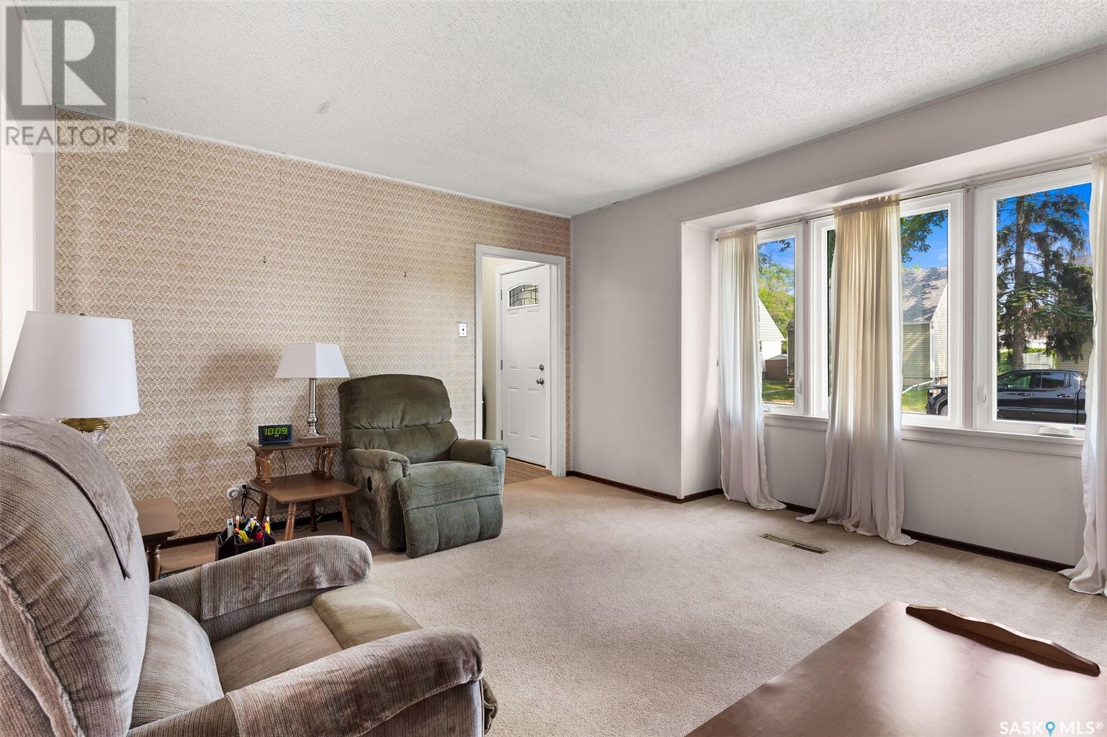 3 Sussex Crescent, Regina, Saskatchewan  S4T 6A3 - Photo 4 - SK009092