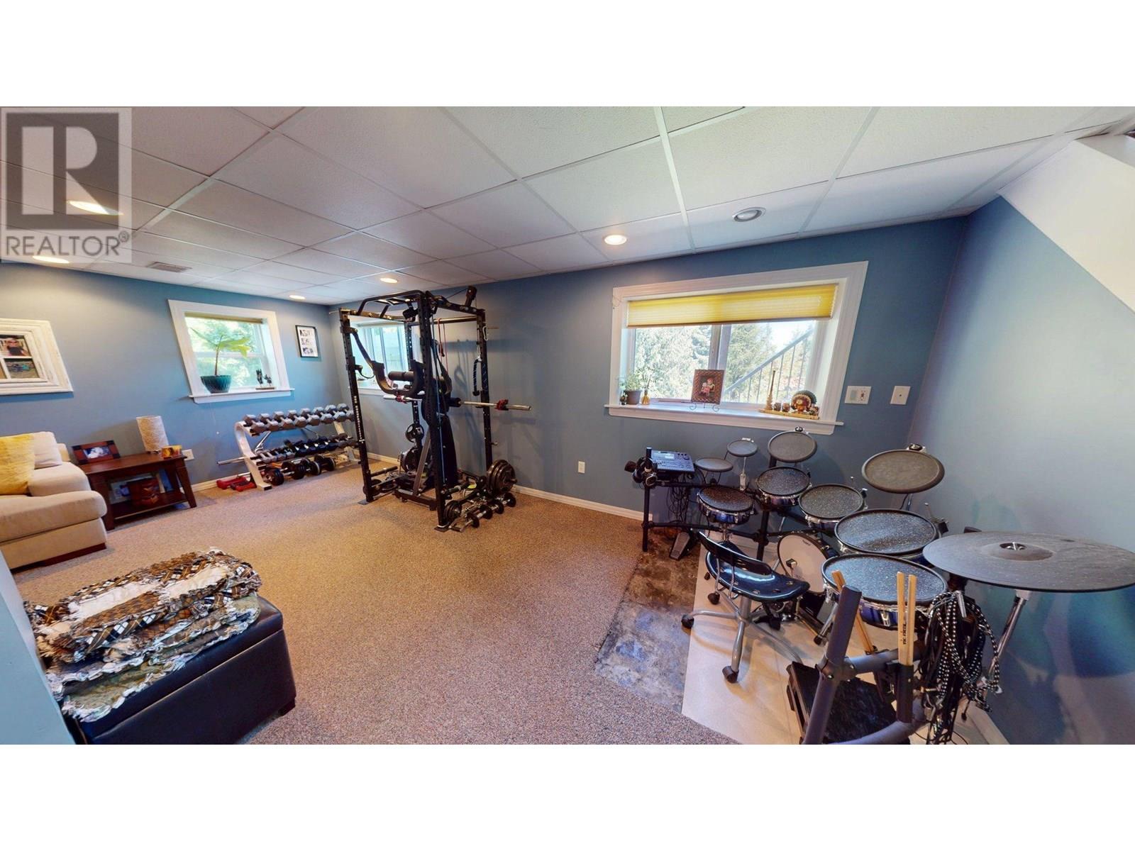 2124 Butte Street, Rossland, British Columbia  V0G 1Y0 - Photo 24 - 10350365