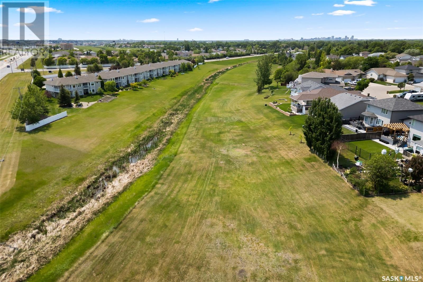 1343 Chatwin Crescent, Regina, Saskatchewan  S4N 7N8 - Photo 43 - SK008919