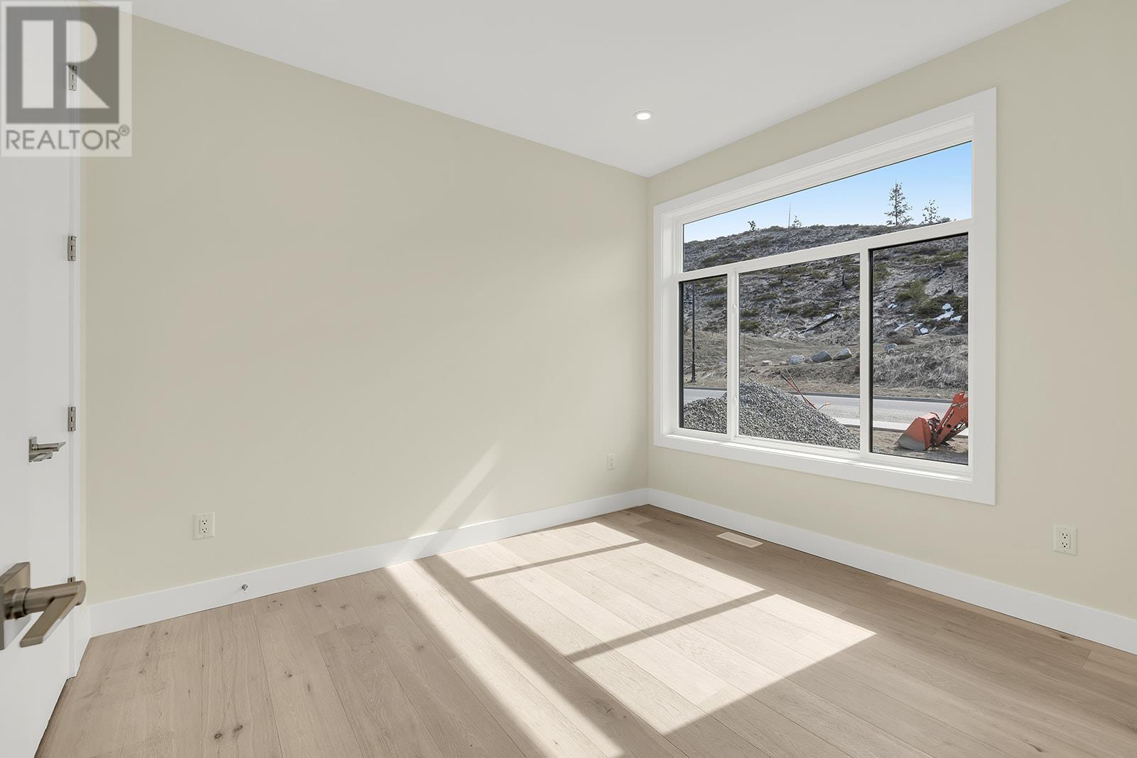 1787 Fawn Run Drive, Kelowna, British Columbia  V1W 5N9 - Photo 12 - 10351670