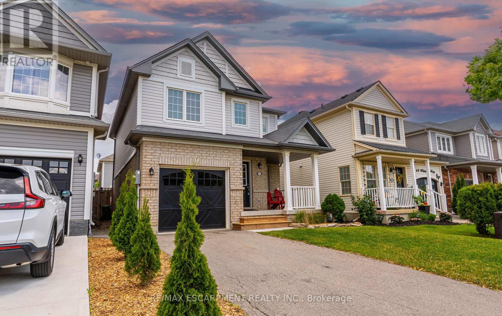 52 Whitwell Way, Hamilton (Binbrook), Ontario  L0R 1C0 - Photo 4 - X12212374