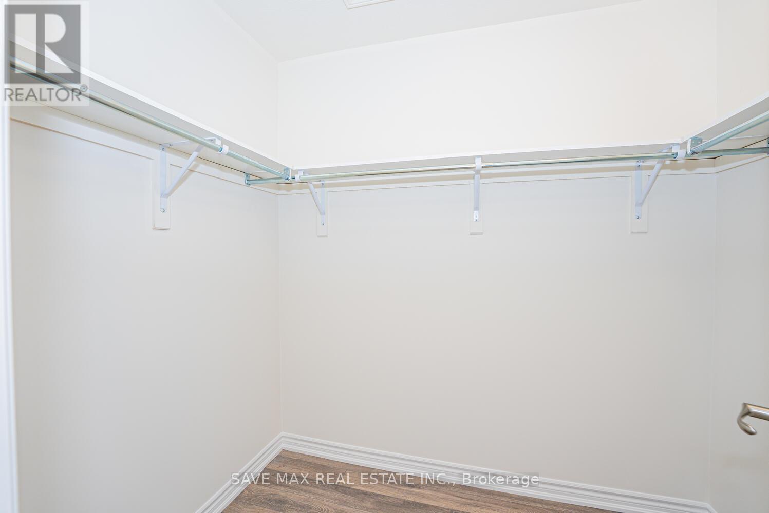 4 Tarrison Street S, Brantford, Ontario  N3V 0B1 - Photo 27 - X12212416