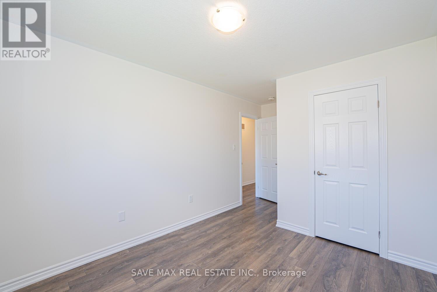 4 Tarrison Street S, Brantford, Ontario  N3V 0B1 - Photo 29 - X12212416