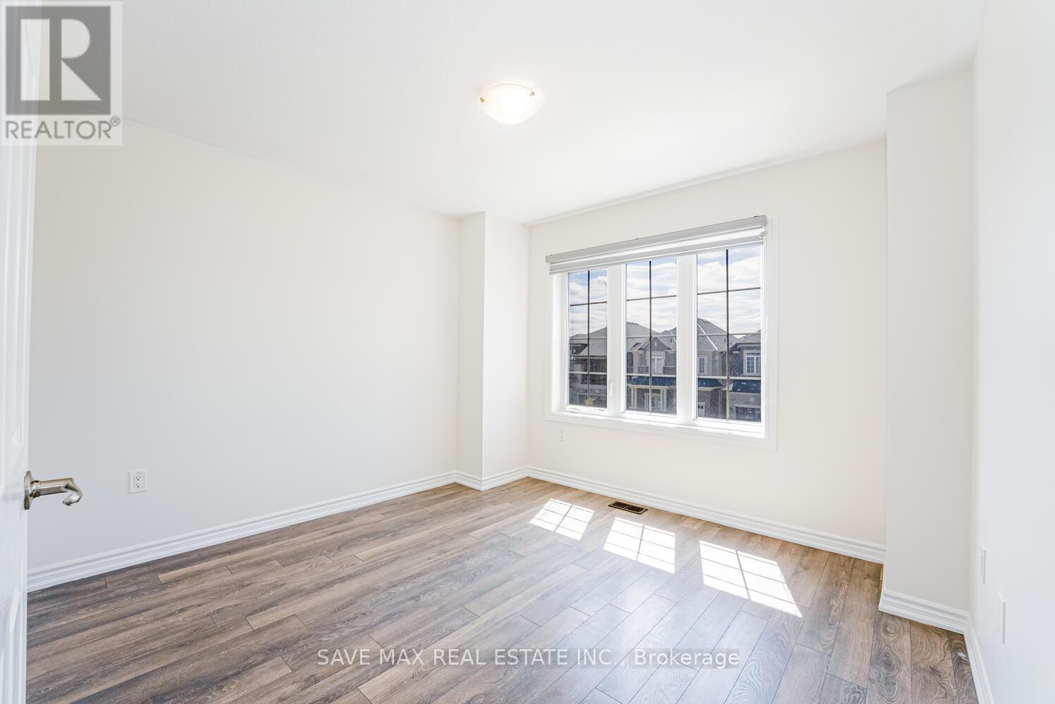 4 Tarrison Street S, Brantford, Ontario  N3V 0B1 - Photo 30 - X12212416