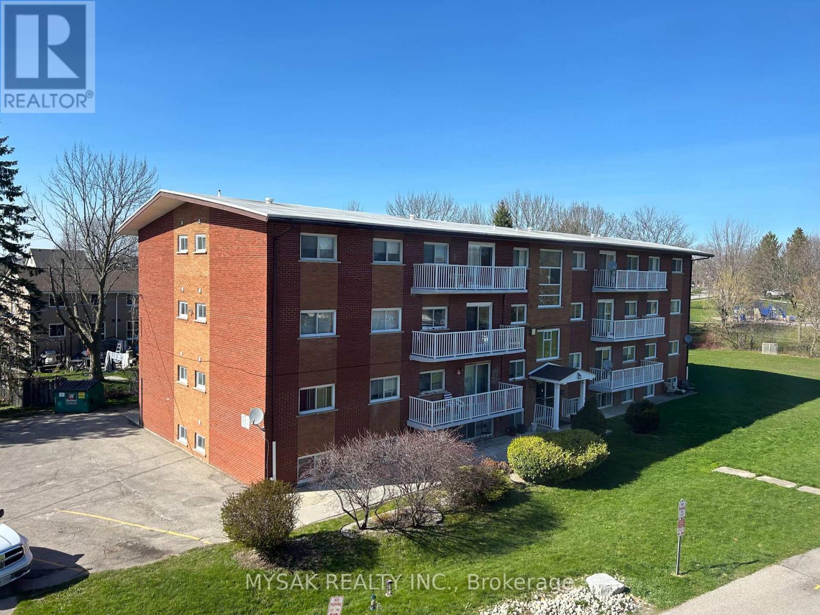 497 VICTORIA ROAD N, Guelph, Ontario