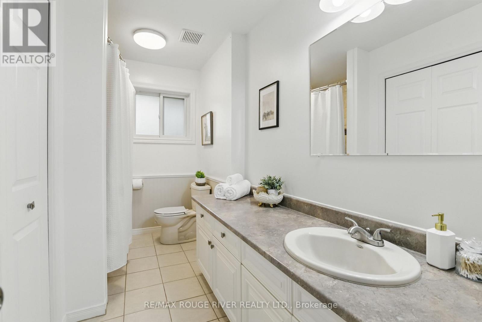 954 Burnside Road, Selwyn, Ontario  K0L 1H0 - Photo 18 - X12212447