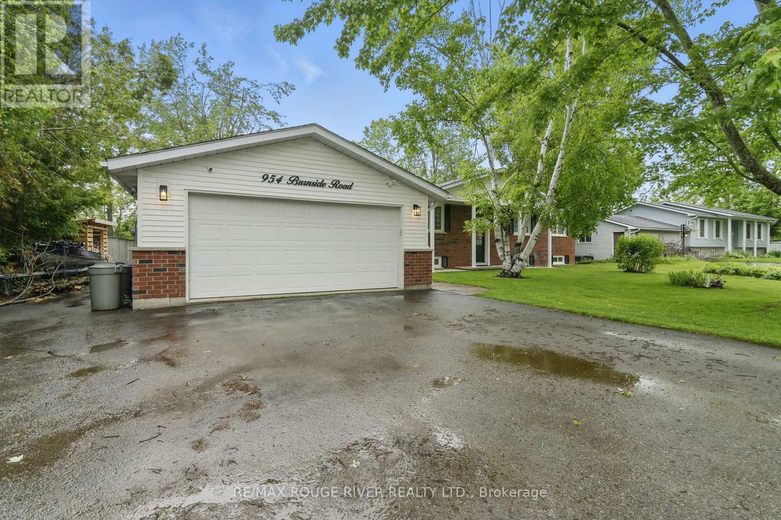 954 Burnside Road, Selwyn, Ontario  K0L 1H0 - Photo 6 - X12212447