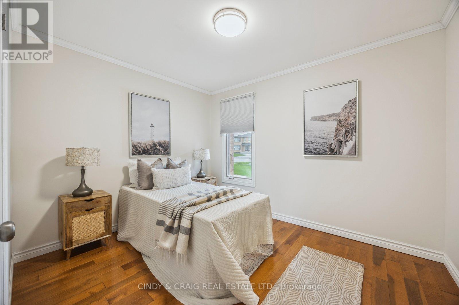 324 Victoria Avenue N, Kawartha Lakes (Lindsay), Ontario  K9V 5T7 - Photo 10 - X12212456
