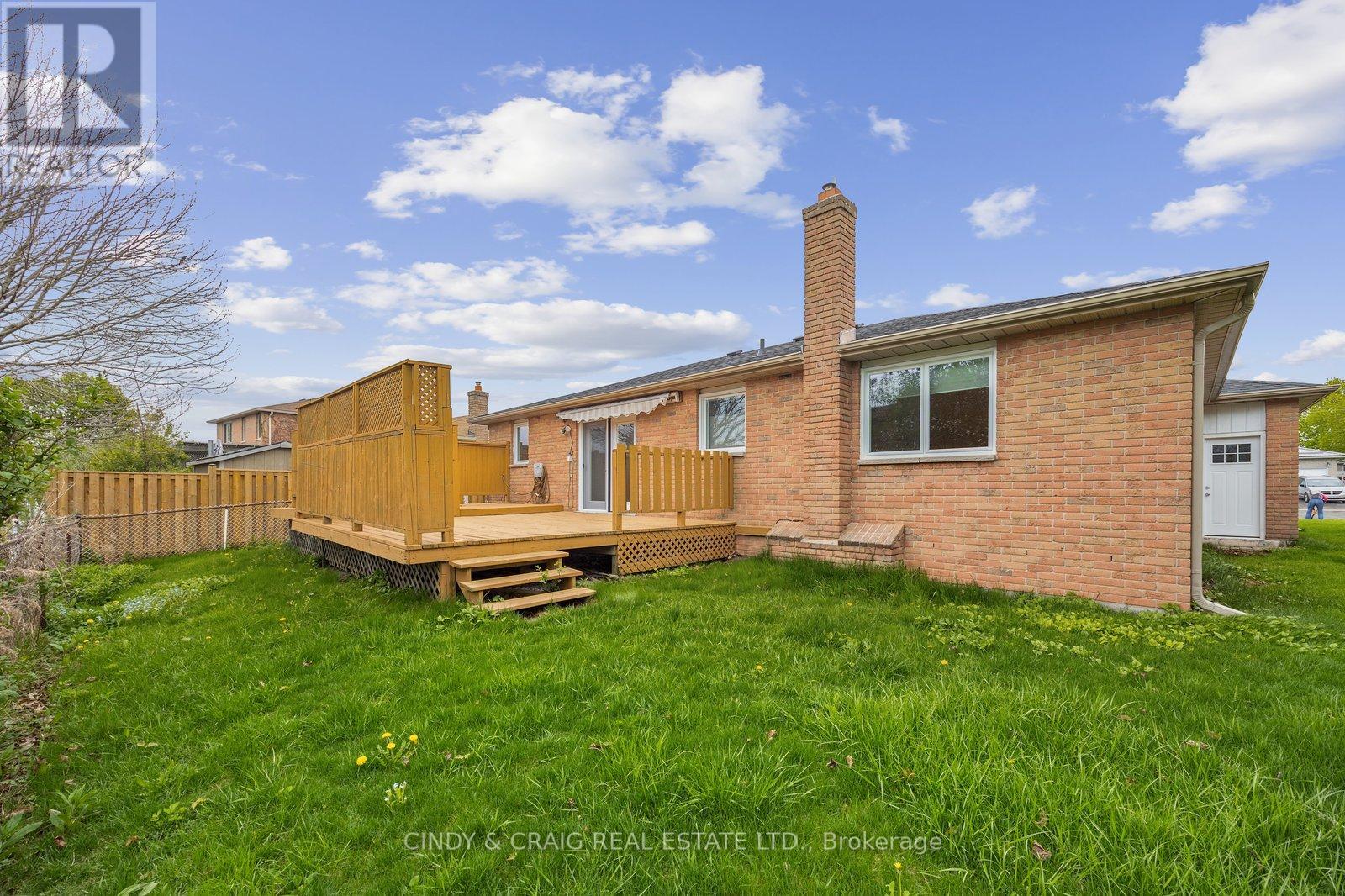 324 Victoria Avenue N, Kawartha Lakes (Lindsay), Ontario  K9V 5T7 - Photo 17 - X12212456