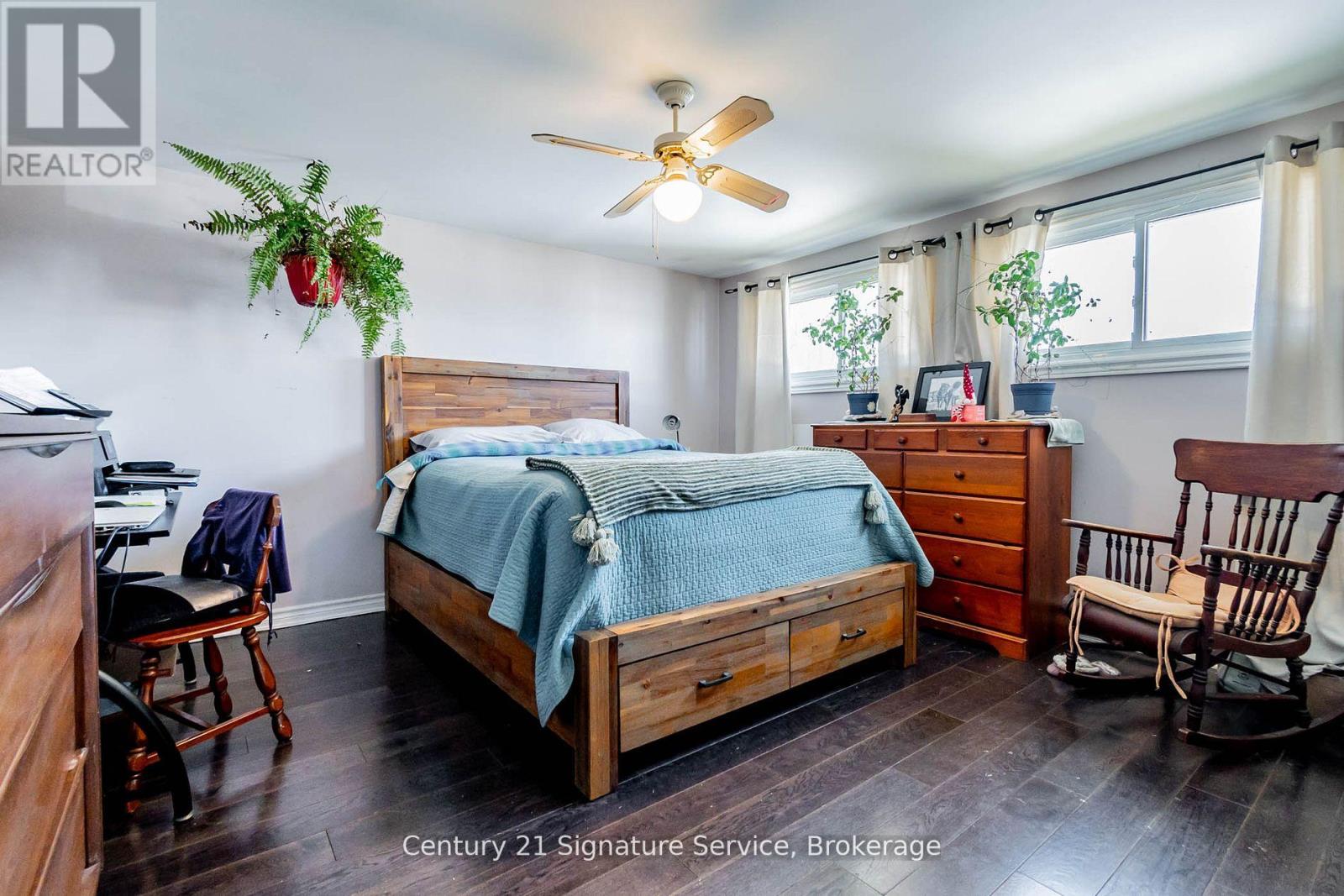 752 Empire Road, Port Colborne (Sherkston), Ontario  L0S 1R0 - Photo 12 - X12212470