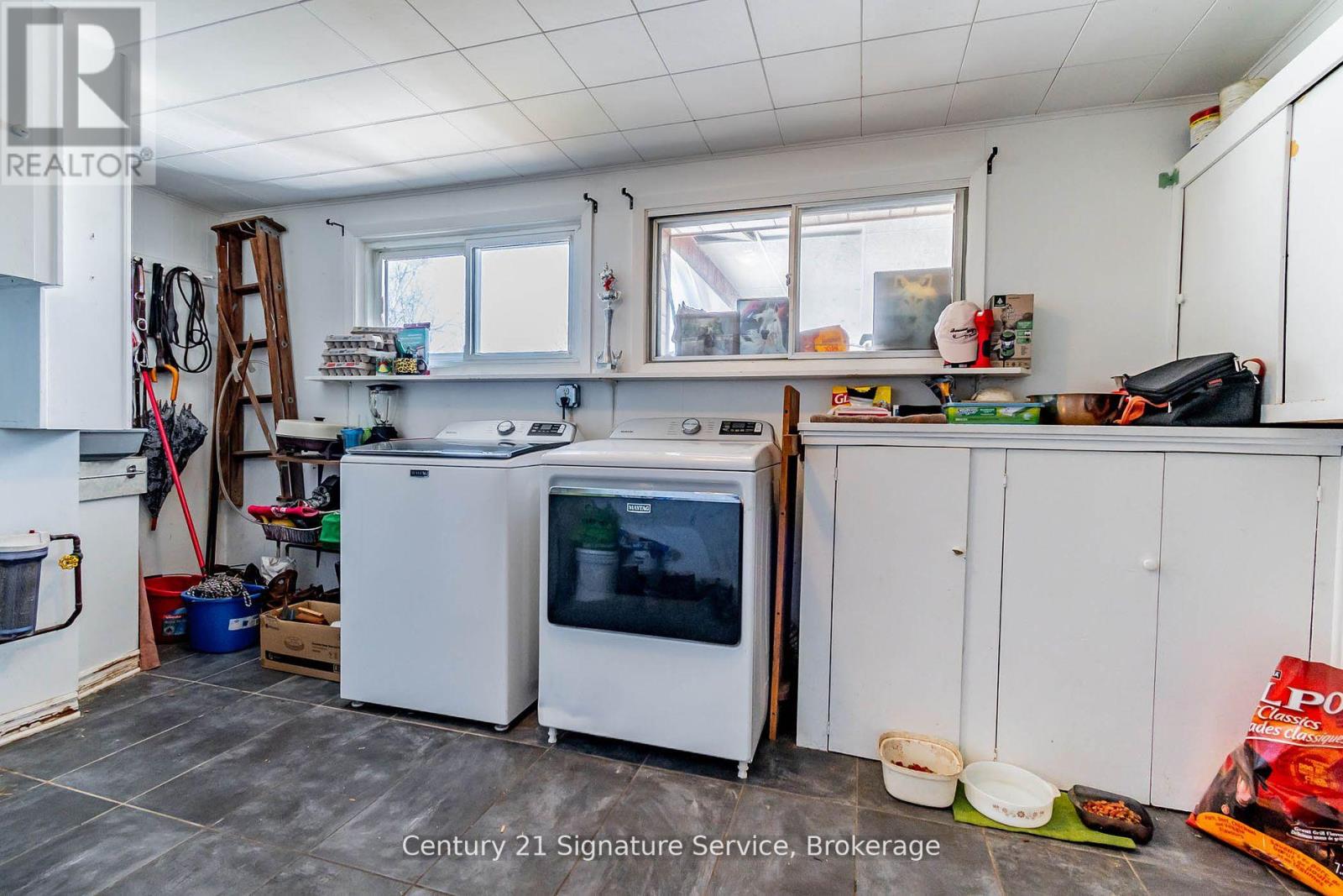 752 Empire Road, Port Colborne (Sherkston), Ontario  L0S 1R0 - Photo 17 - X12212470
