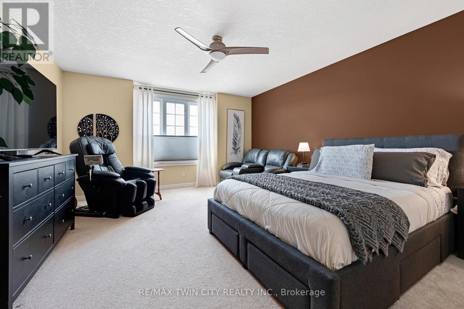 74 Colton Circle, Kitchener, Ontario  N2A 4K4 - Photo 22 - X12212527