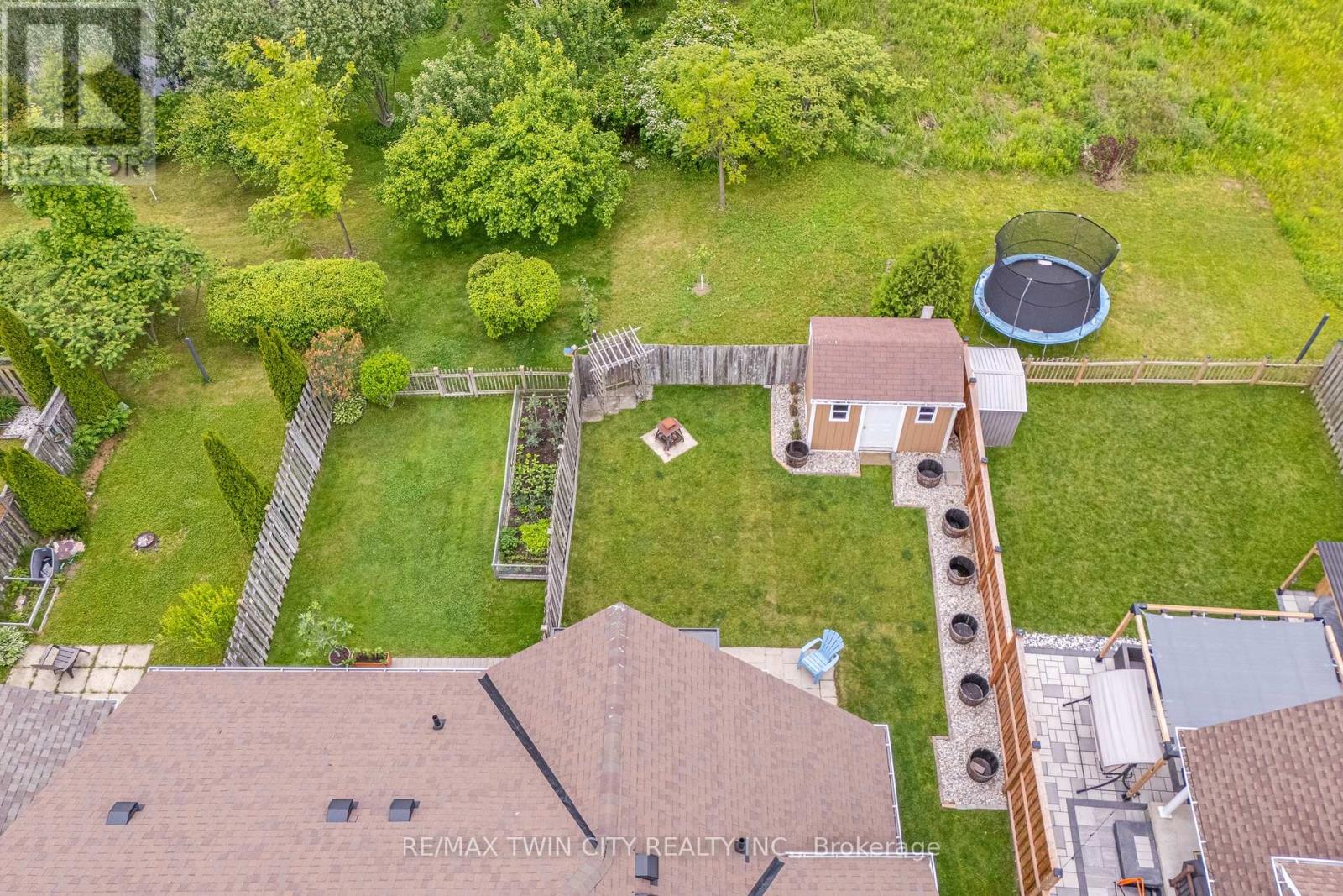74 Colton Circle, Kitchener, Ontario  N2A 4K4 - Photo 41 - X12212527