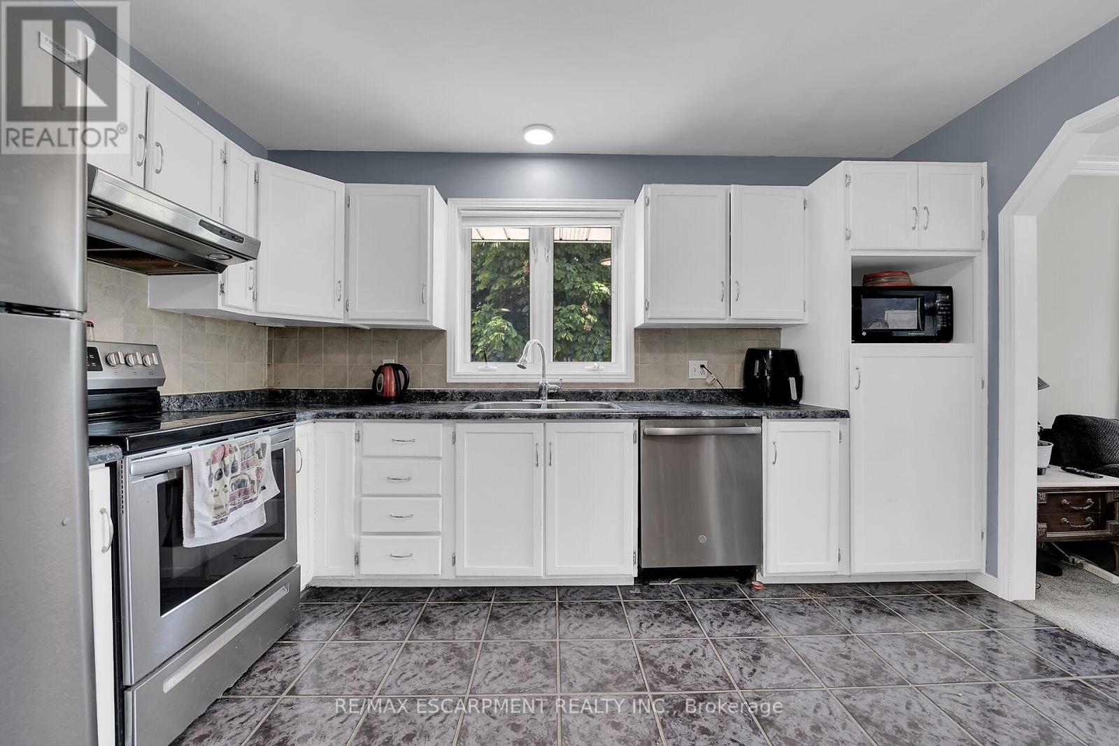 151 Rainham Road, Haldimand (Nanticoke), Ontario  N0A 1L0 - Photo 17 - X12212554
