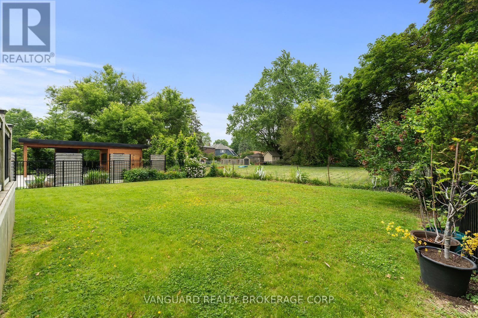 32 Birch Hill Road, Vaughan (East Woodbridge), Ontario  L4L 1J2 - Photo 46 - N12199589