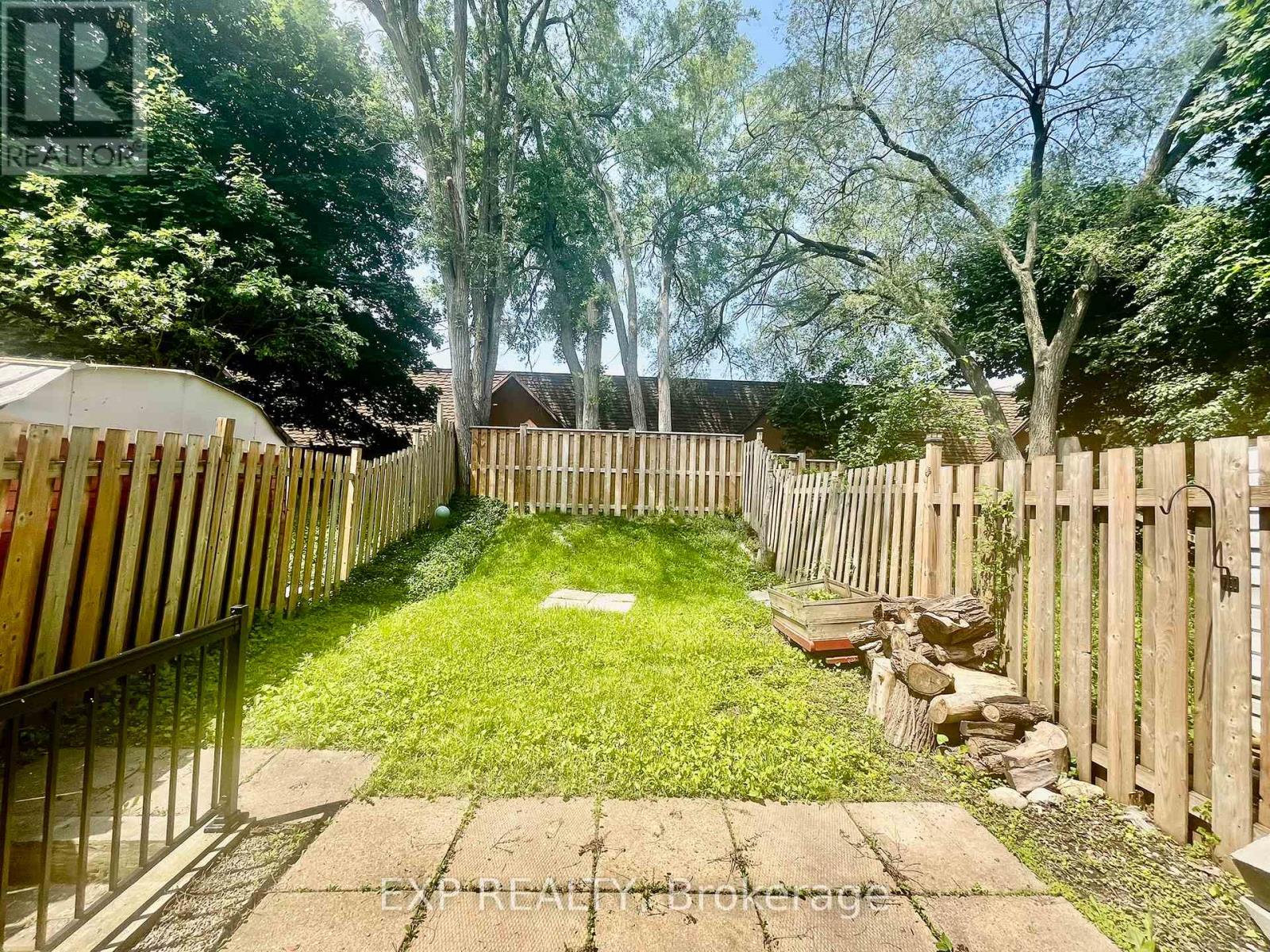 118 Overlea Drive, Kitchener, Ontario  N2M 1T1 - Photo 15 - X12128169