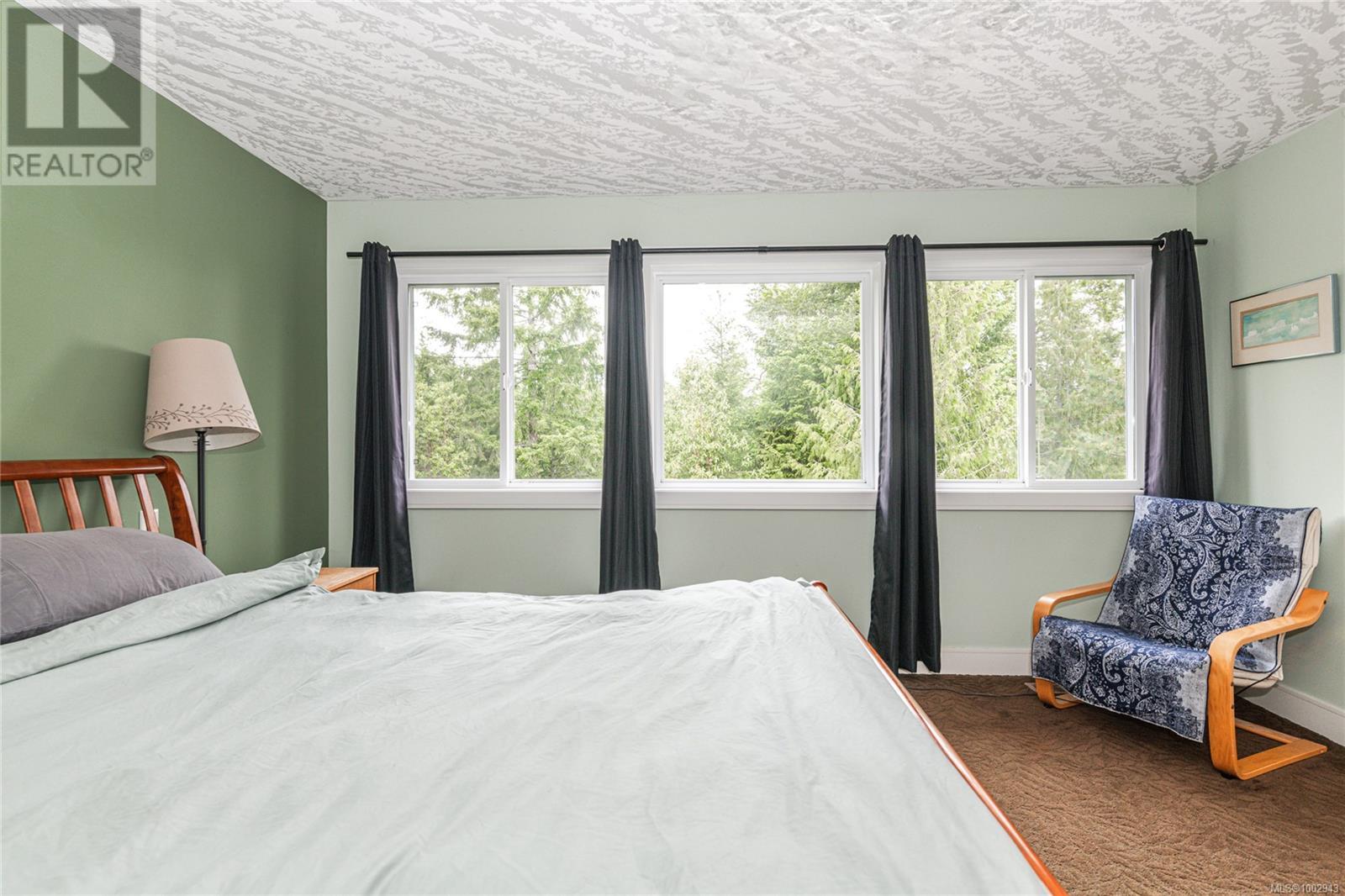 Property at 2658 Courtney Way image 3