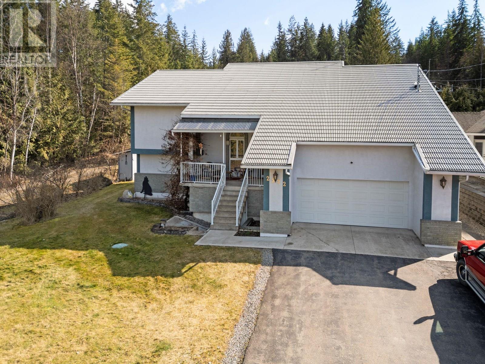 2572 Bayview Road, Blind Bay, British Columbia  V0E 1H1 - Photo 2 - 10351755