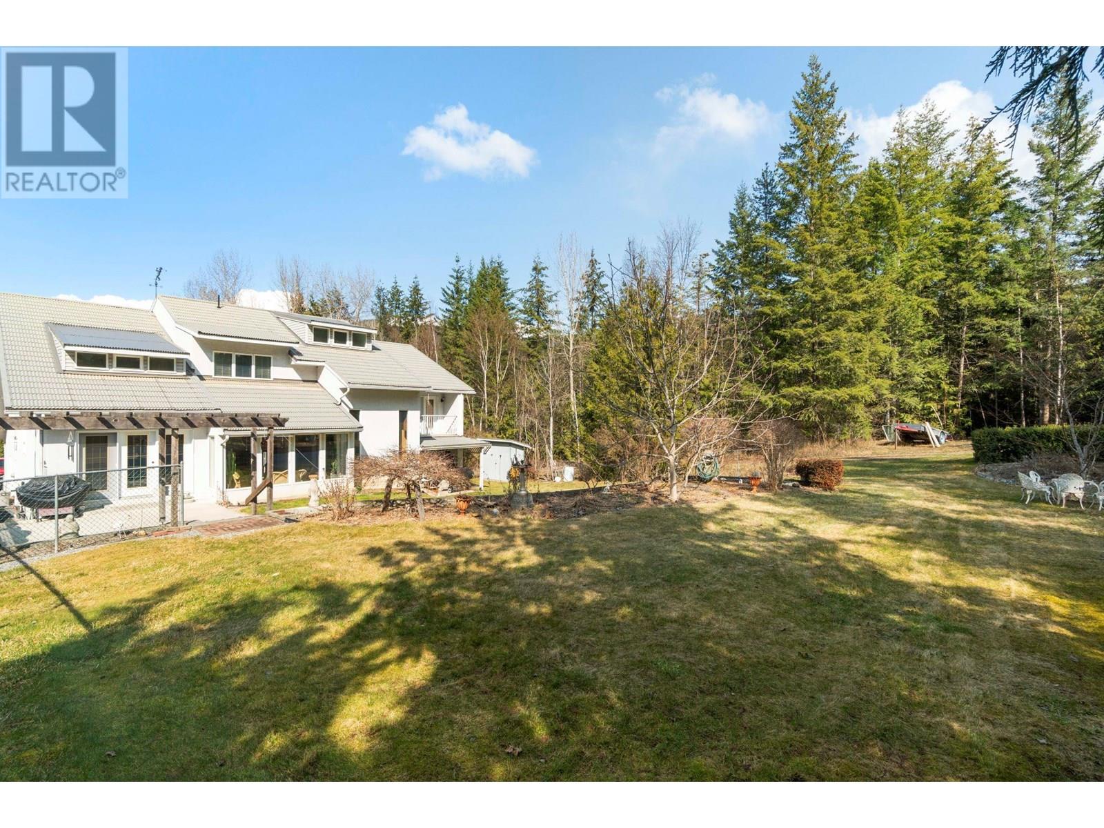 2572 Bayview Road, Blind Bay, British Columbia  V0E 1H1 - Photo 61 - 10351755