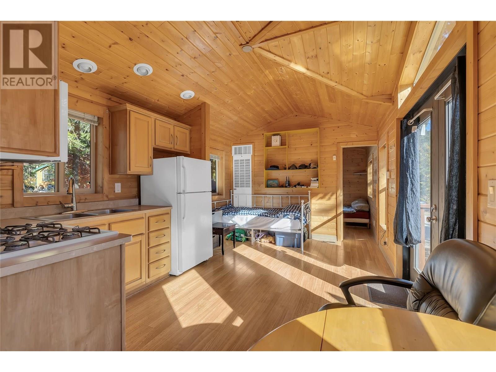 4835 Paradise Valley Drive Unit# 17, Peachland, British Columbia  V0H 1X3 - Photo 14 - 10351367