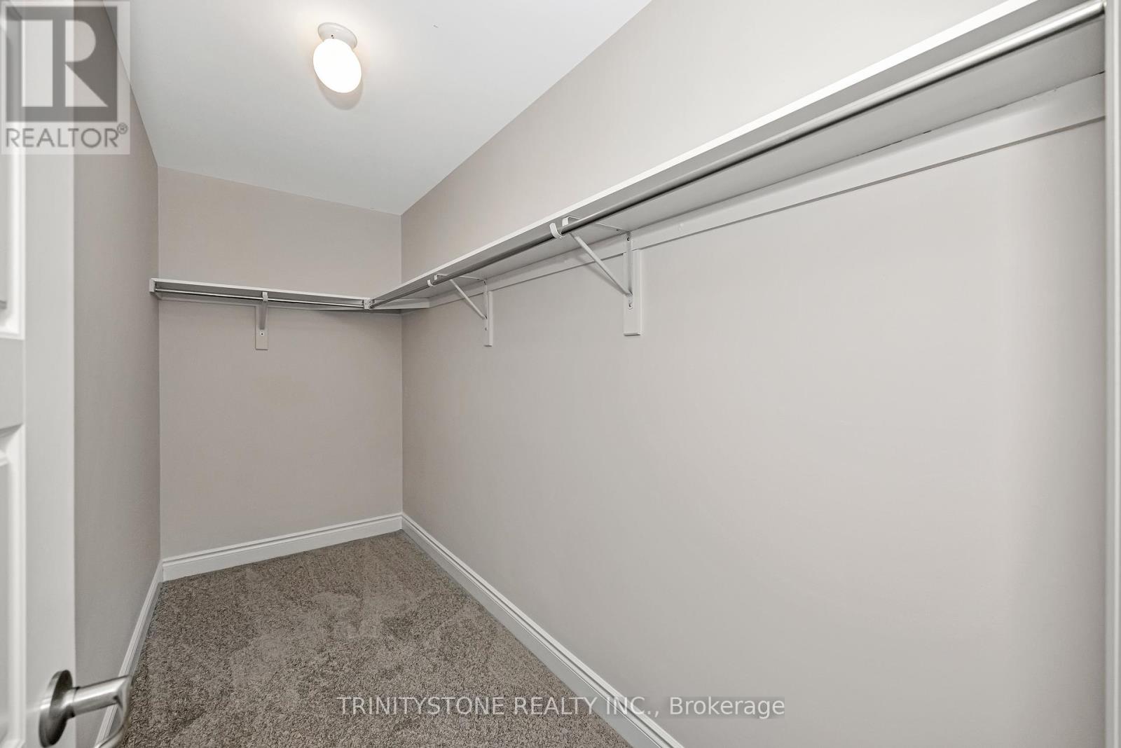 615 Parade Drive, Ottawa, Ontario  K2S 0Y7 - Photo 27 - X12211013