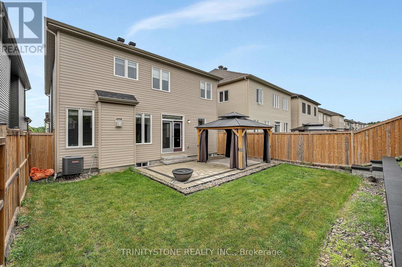 615 Parade Drive, Ottawa, Ontario  K2S 0Y7 - Photo 47 - X12211013