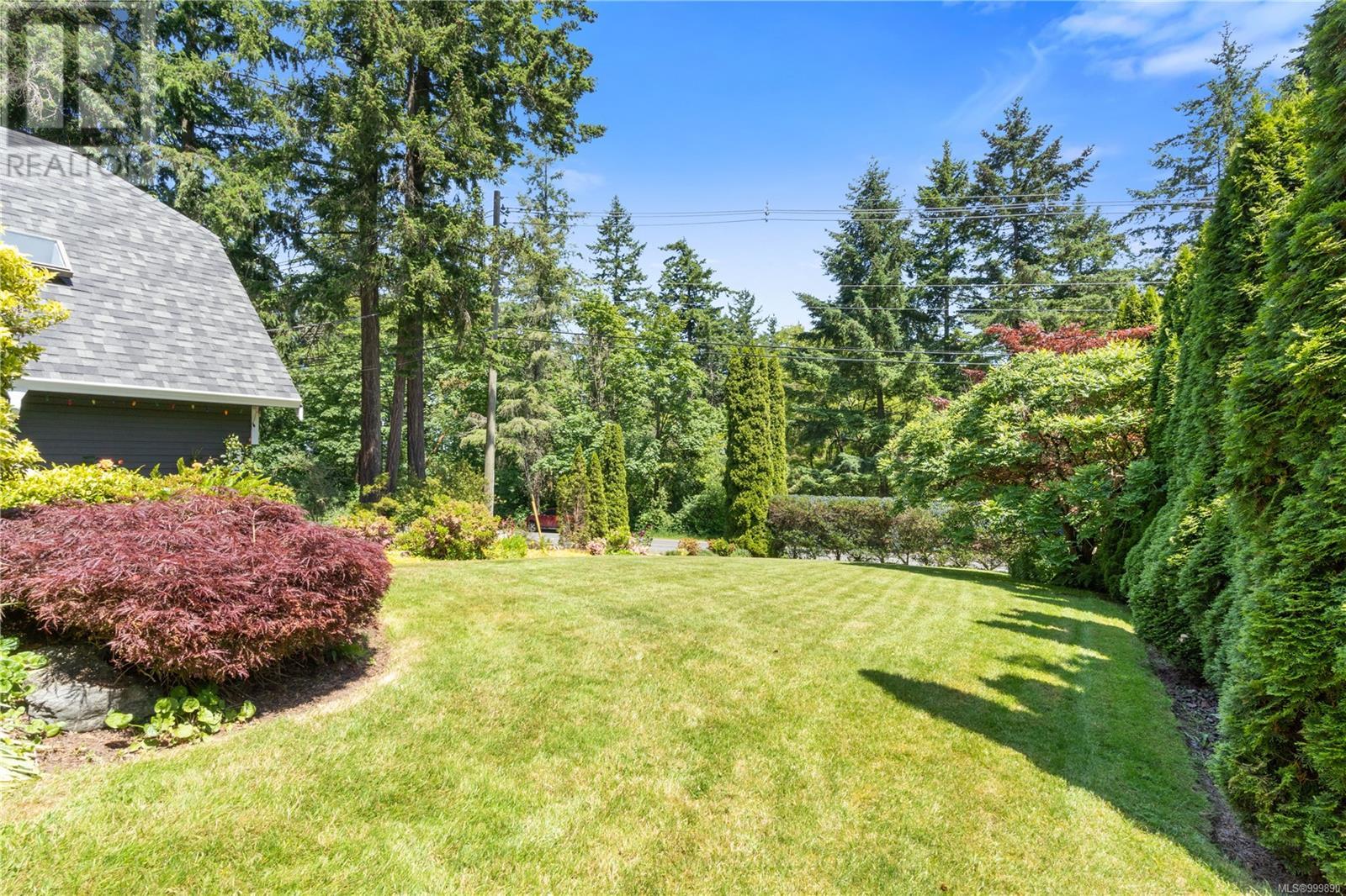 7324 Veyaness Rd, Central Saanich, British Columbia  V8M 1S9 - Photo 29 - 999890
