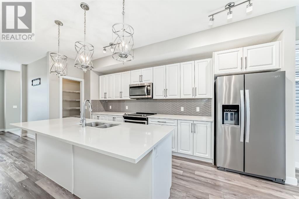 Property at 398 Redstone Boulevard NE image 2