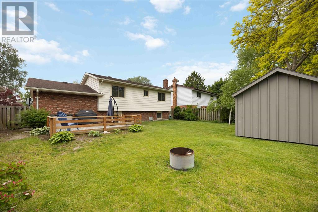 1254 Errol Road East, Sarnia, Ontario  N7S 5L3 - Photo 43 - 25007625