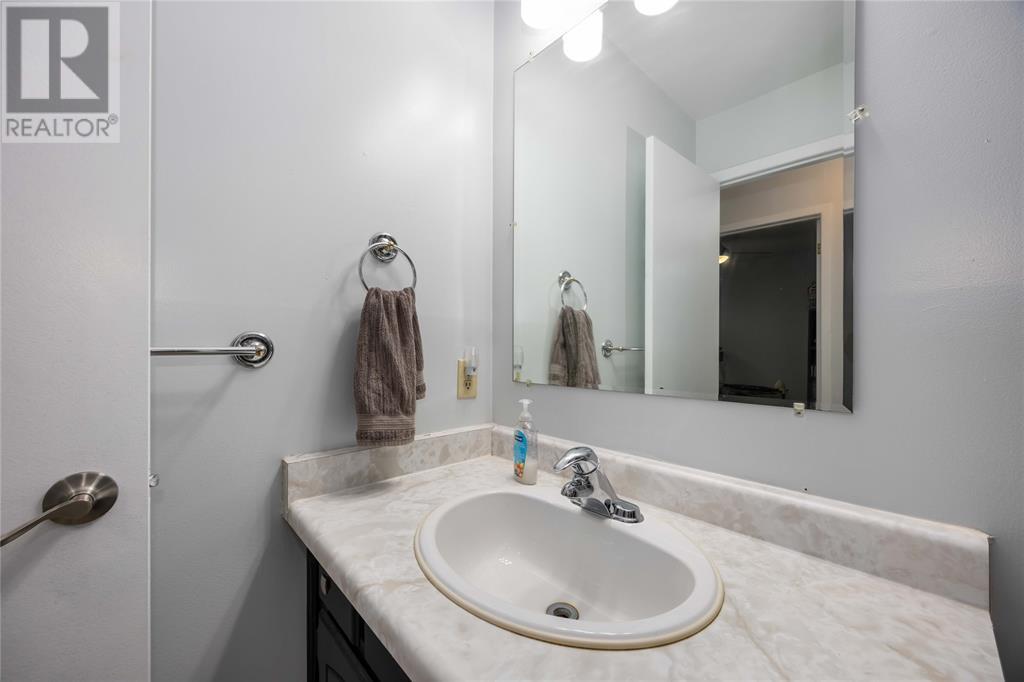 1254 Errol Road East, Sarnia, Ontario  N7S 5L3 - Photo 32 - 25007625