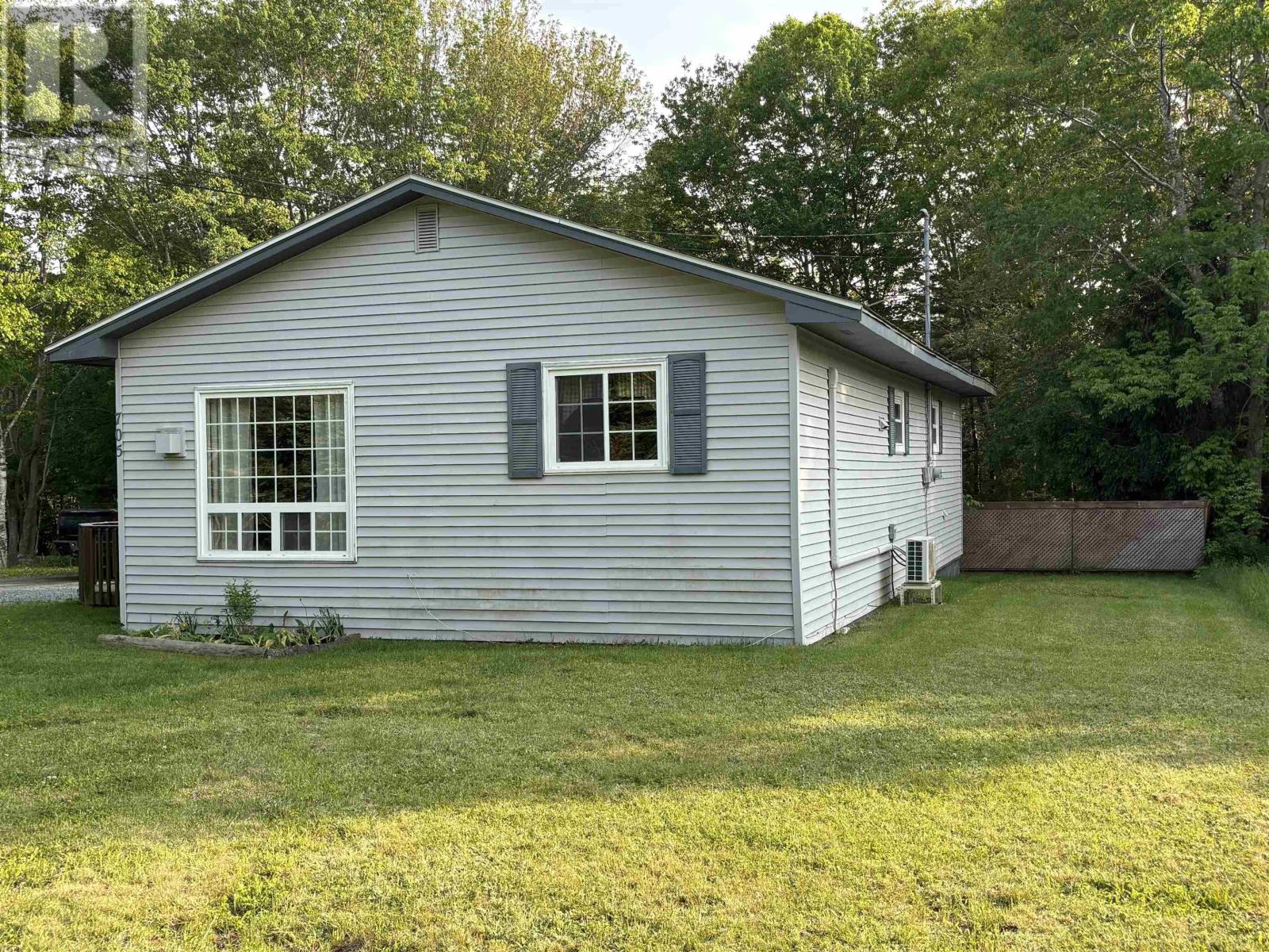 705 Leary Fraser Road, Whynotts Settlement, Nova Scotia  B4V 6M7 - Photo 3 - 202514115