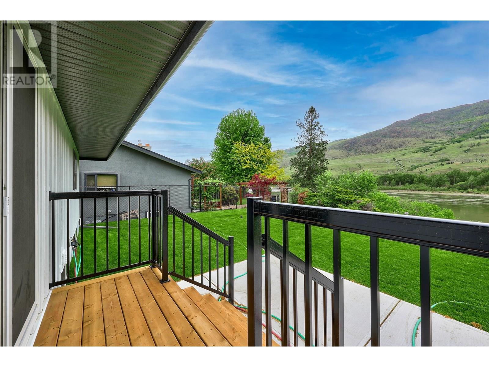 3279 Schubert Road, Kamloops, British Columbia  V2B 6Y4 - Photo 22 - 10351336