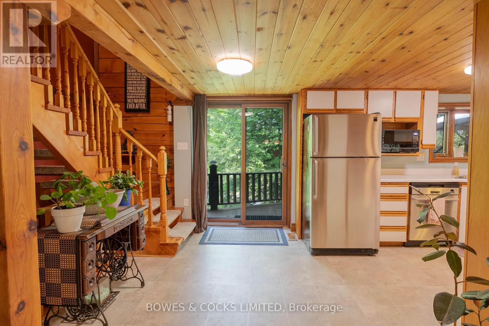 19 Ridge Road, Bancroft, Ontario K0L 1C0 - Photo 15 - X12212786
