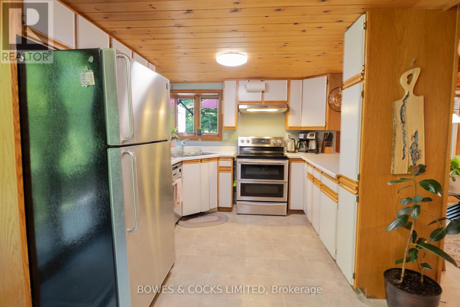 19 Ridge Road, Bancroft, Ontario K0L 1C0 - Photo 16 - X12212786