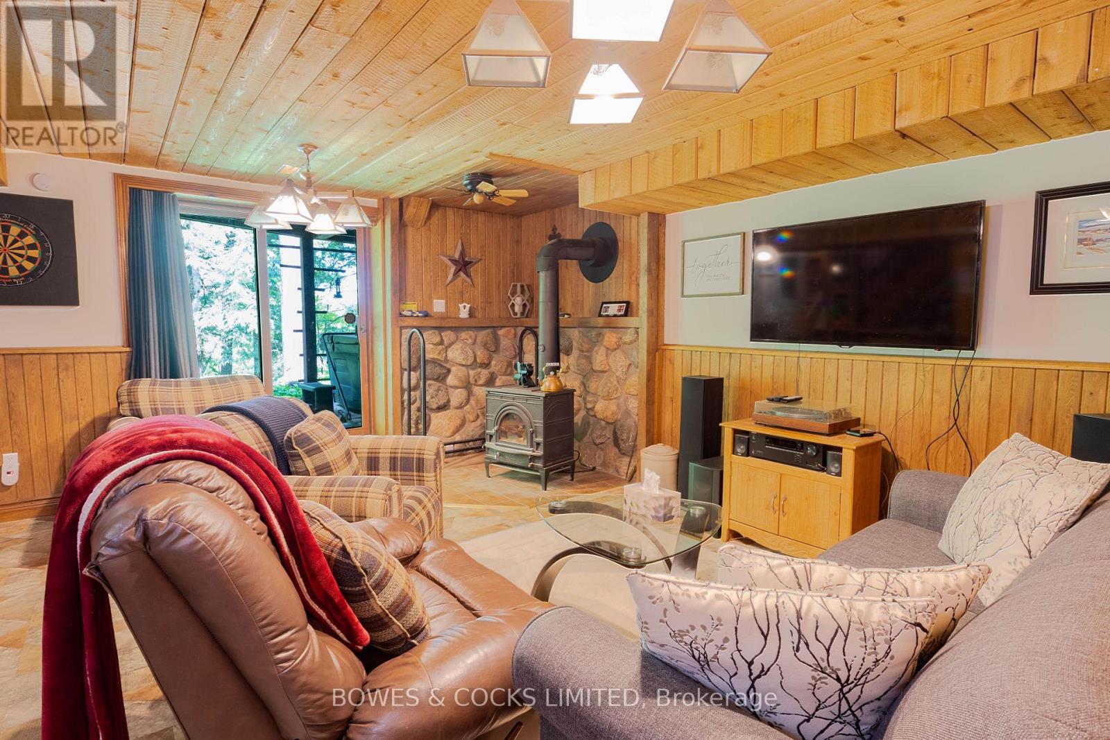 19 Ridge Road, Bancroft, Ontario K0L 1C0 - Photo 33 - X12212786