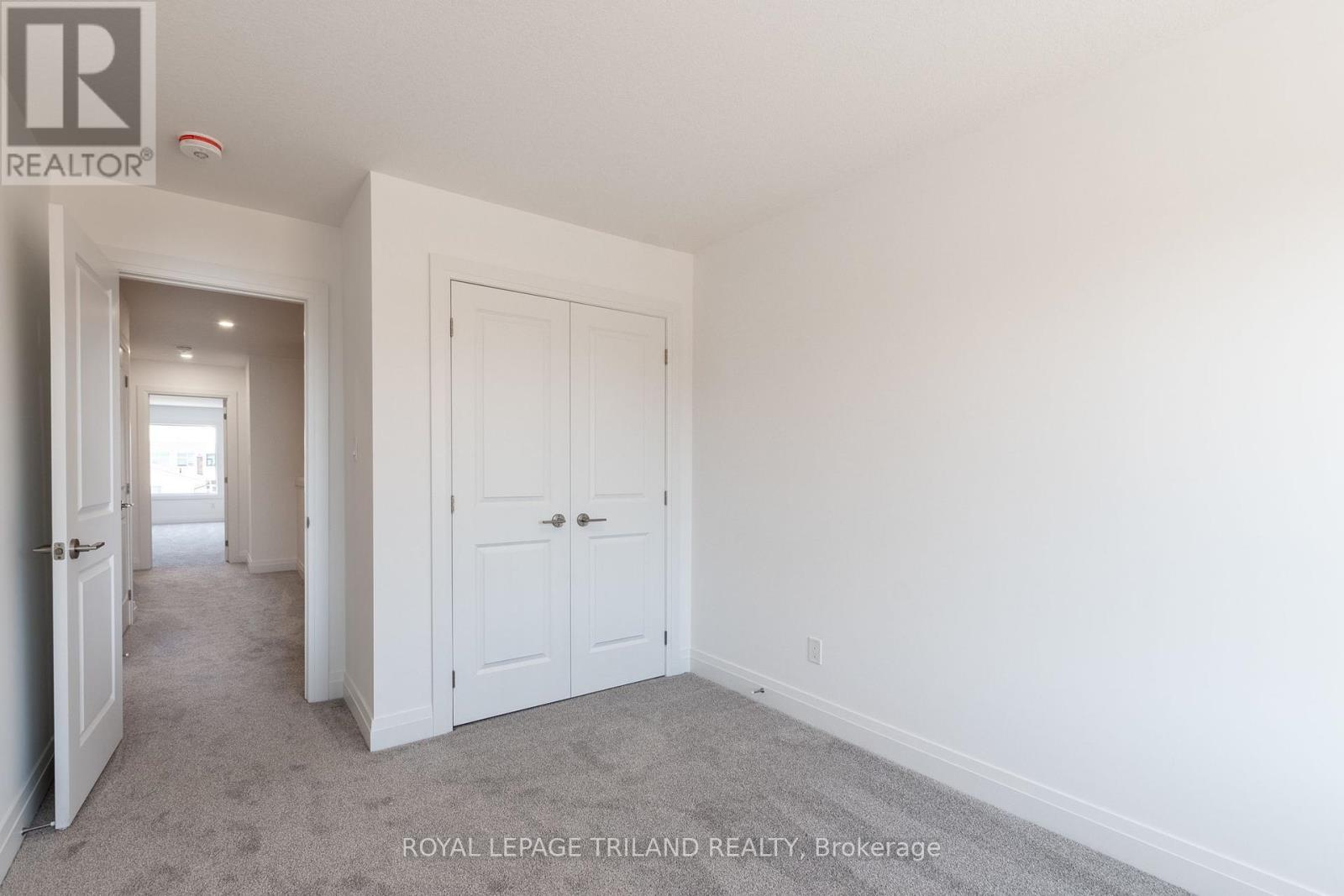 8 - 101 Swales Avenue, Strathroy-Caradoc (Sw), Ontario  N7G 0C1 - Photo 32 - X12212708