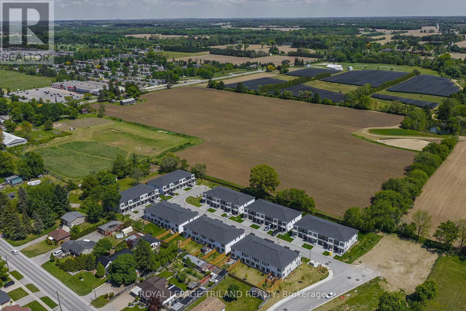 10 - 101 Swales Avenue, Strathroy-Caradoc (Sw), Ontario  N7G 0C1 - Photo 6 - X12212717