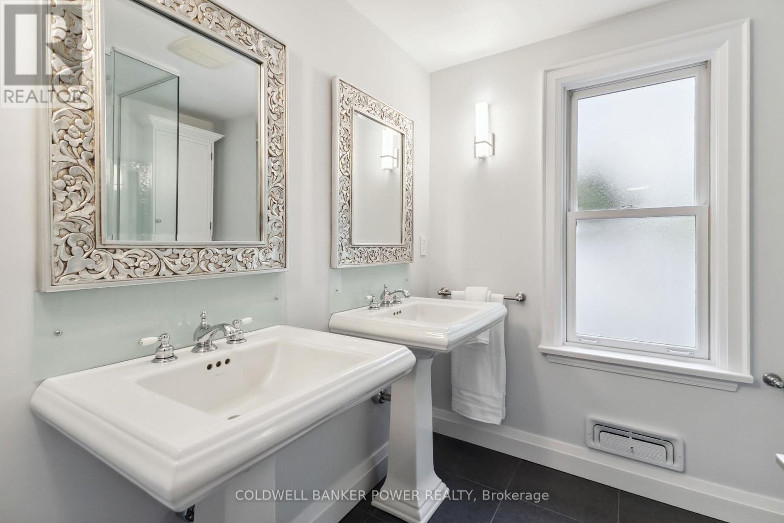 4 Linksgate Road, London North (North J), Ontario  N6G 2A7 - Photo 29 - X12212747