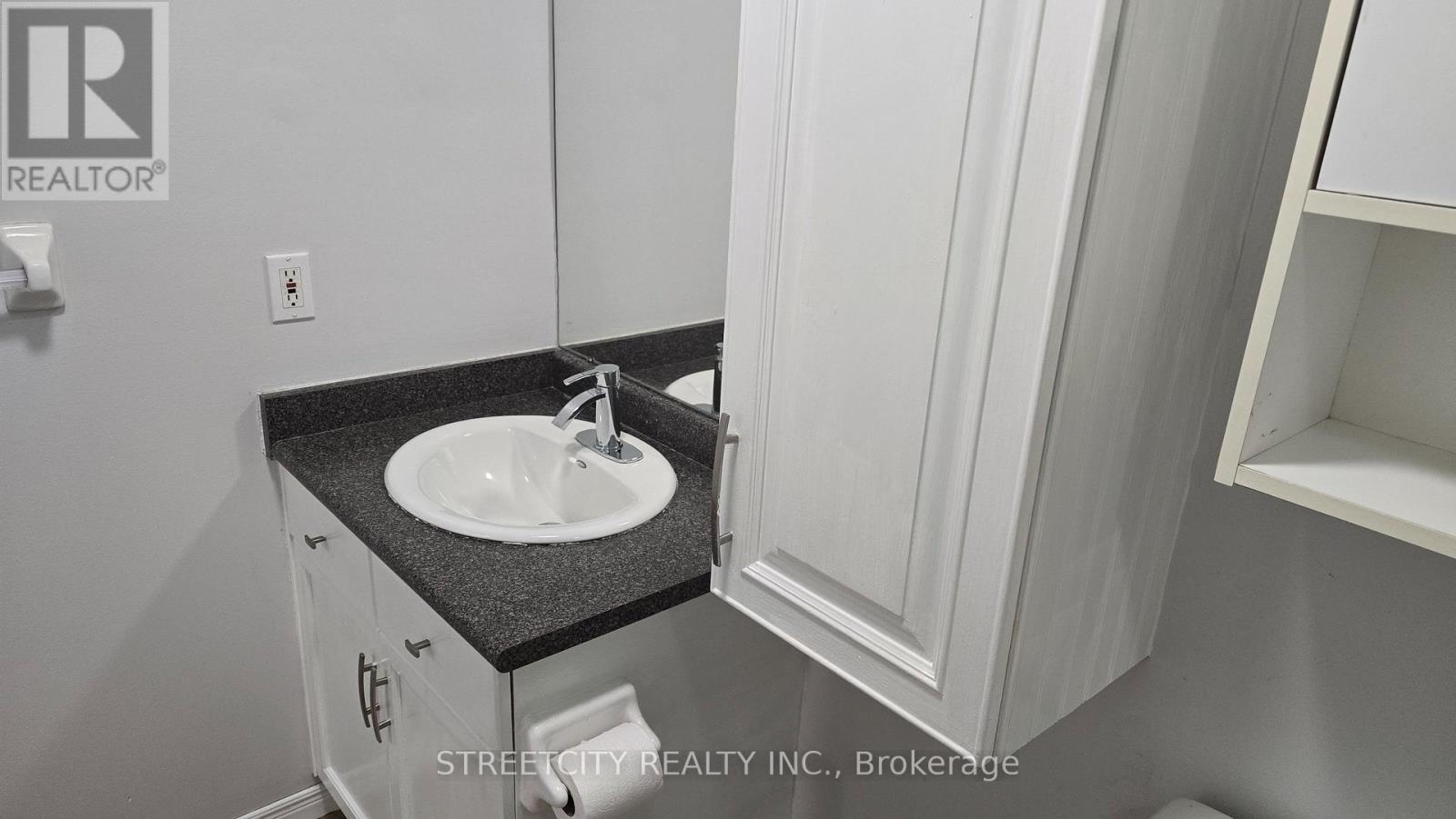 18 Rodney Crescent, St. Thomas, Ontario  N5R 6E1 - Photo 16 - X12212788