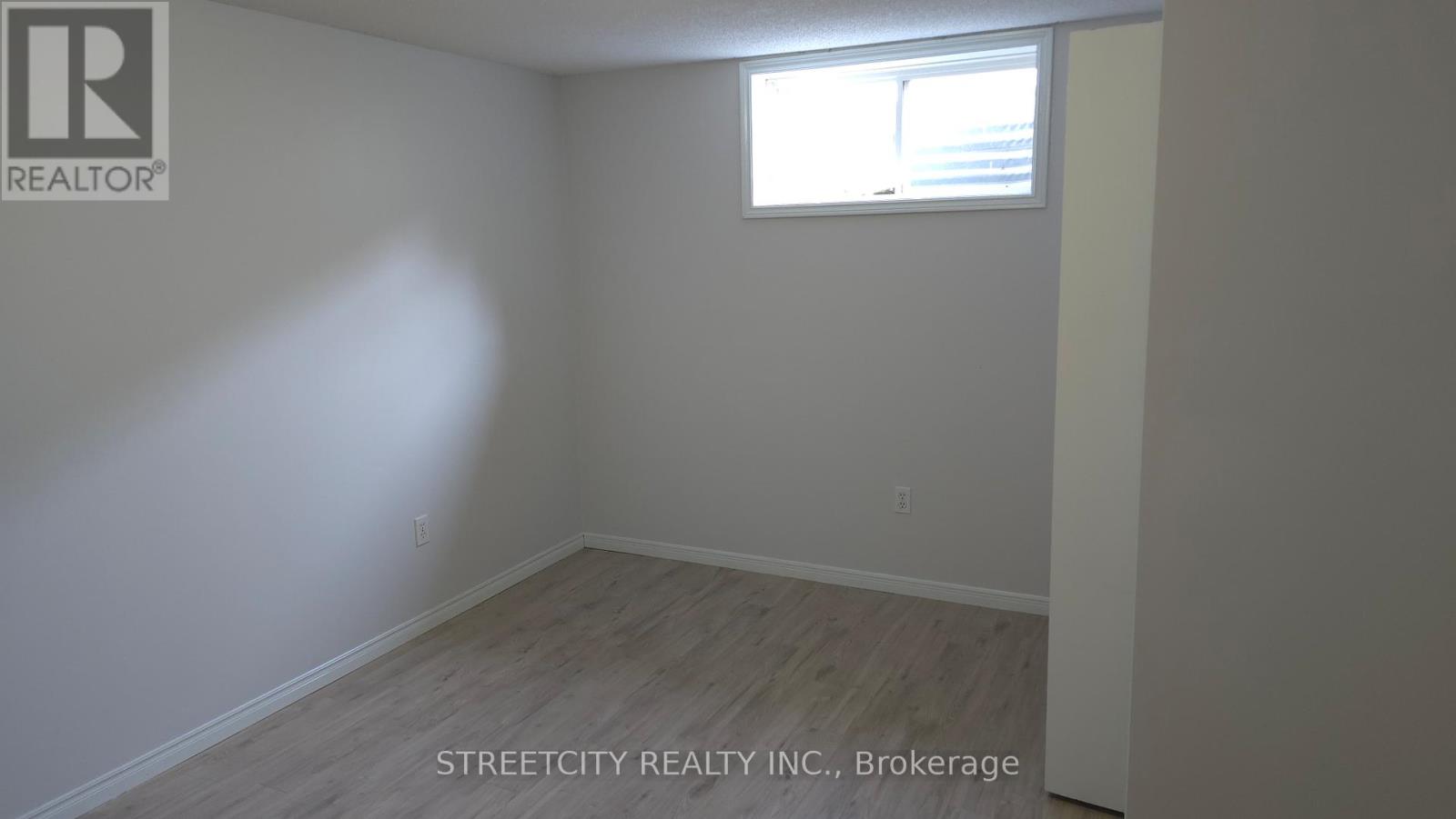 18 Rodney Crescent, St. Thomas, Ontario  N5R 6E1 - Photo 25 - X12212788