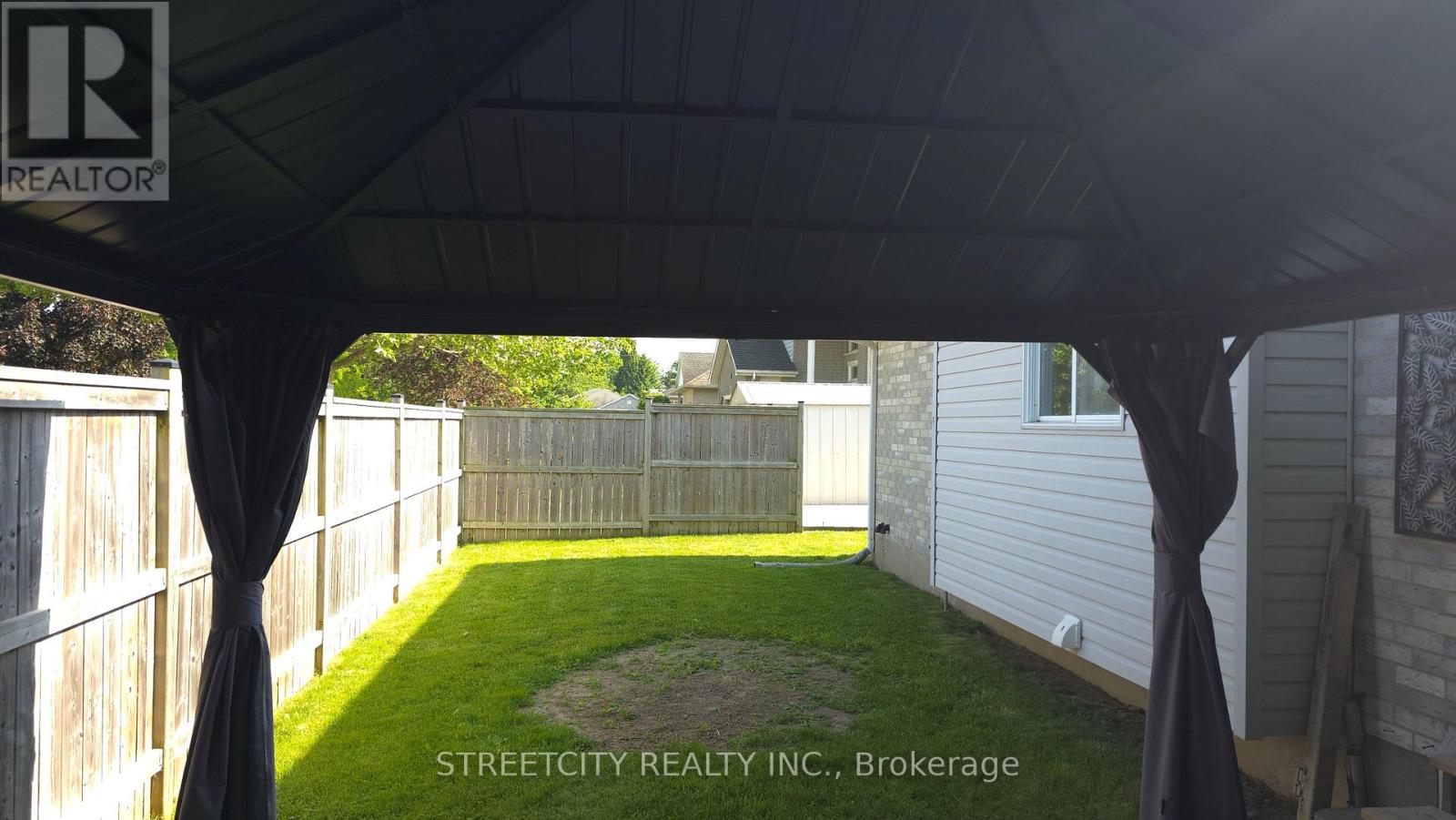 18 Rodney Crescent, St. Thomas, Ontario  N5R 6E1 - Photo 29 - X12212788