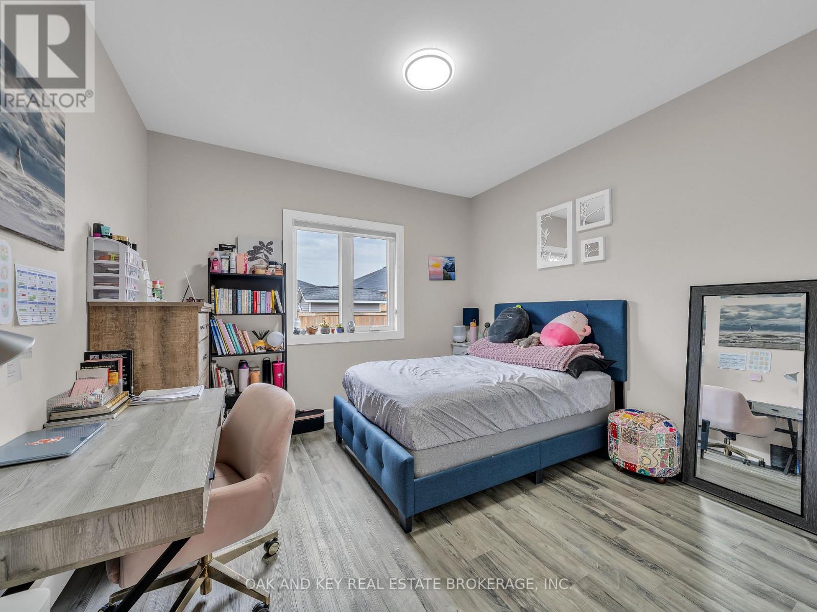 16 Duskridge Rd Road, Chatham-Kent (Chatham), Ontario  N7L 0G7 - Photo 15 - X12212925