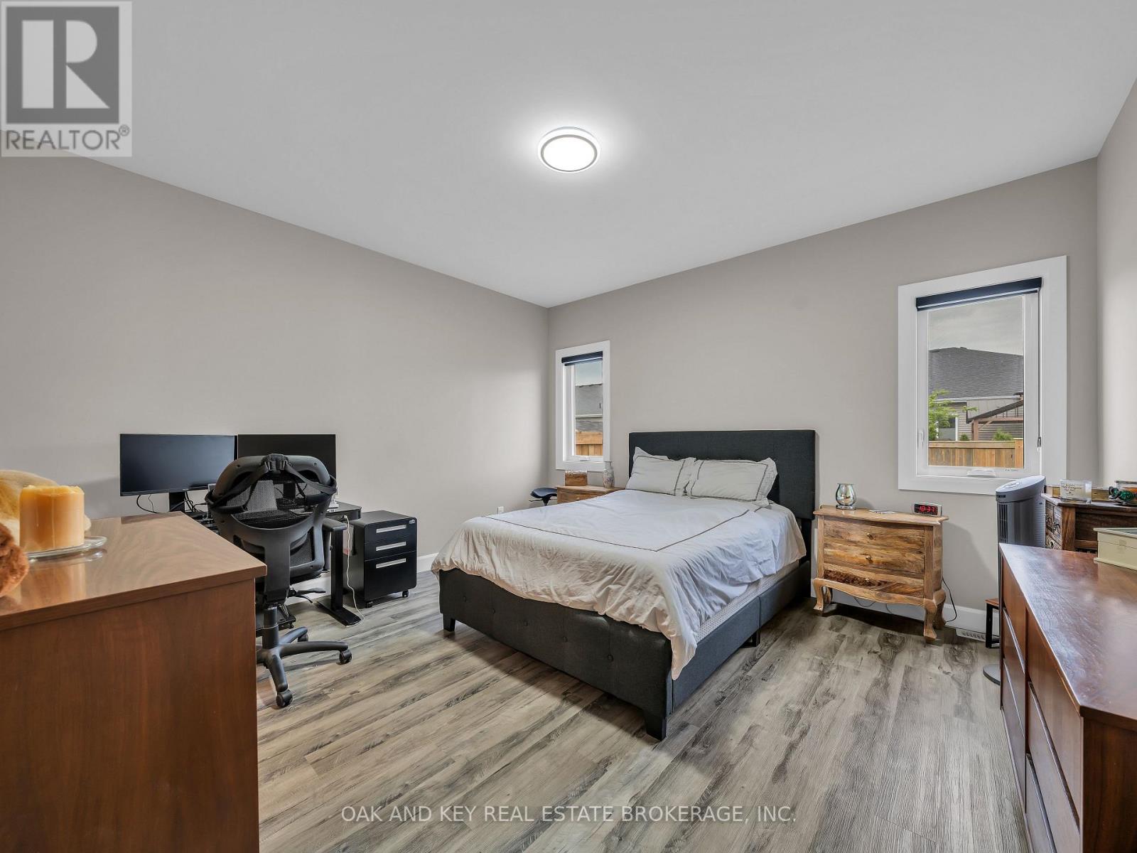 16 Duskridge Rd Road, Chatham-Kent (Chatham), Ontario  N7L 0G7 - Photo 17 - X12212925