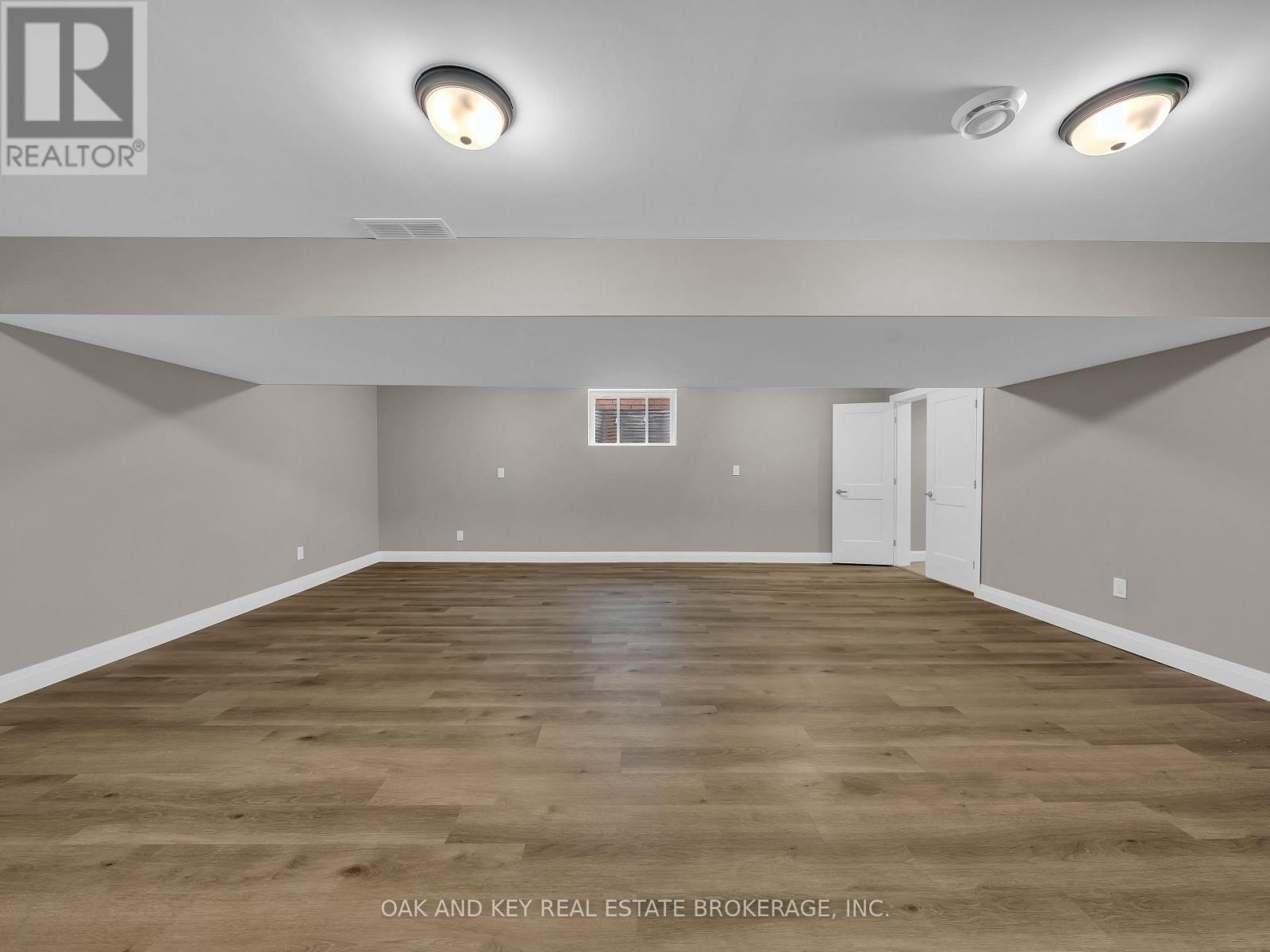 16 Duskridge Rd Road, Chatham-Kent (Chatham), Ontario  N7L 0G7 - Photo 22 - X12212925