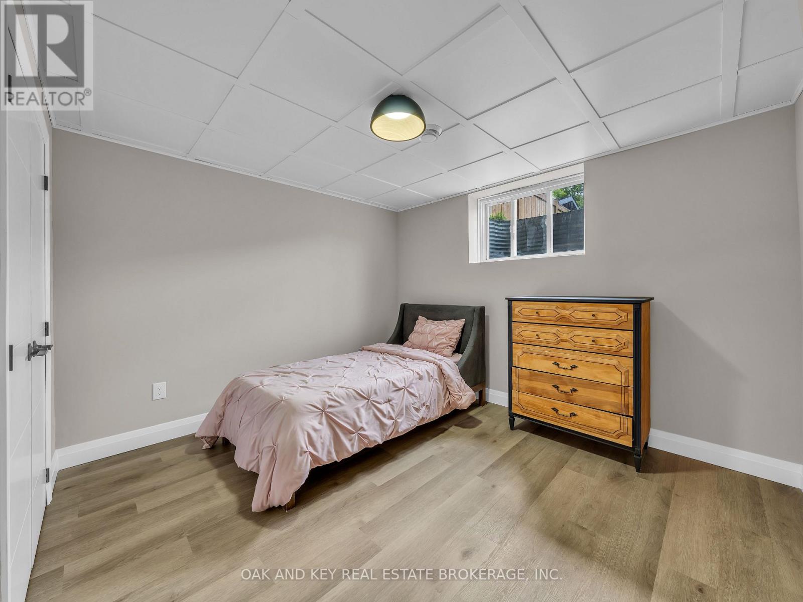 16 Duskridge Rd Road, Chatham-Kent (Chatham), Ontario  N7L 0G7 - Photo 24 - X12212925