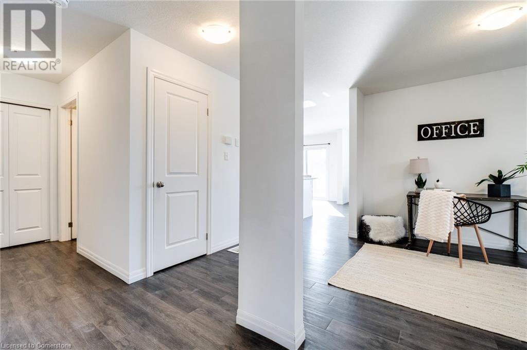 135 Hardcastle Drive Unit# 27, Cambridge, Ontario  N1S 0B6 - Photo 17 - 40739590