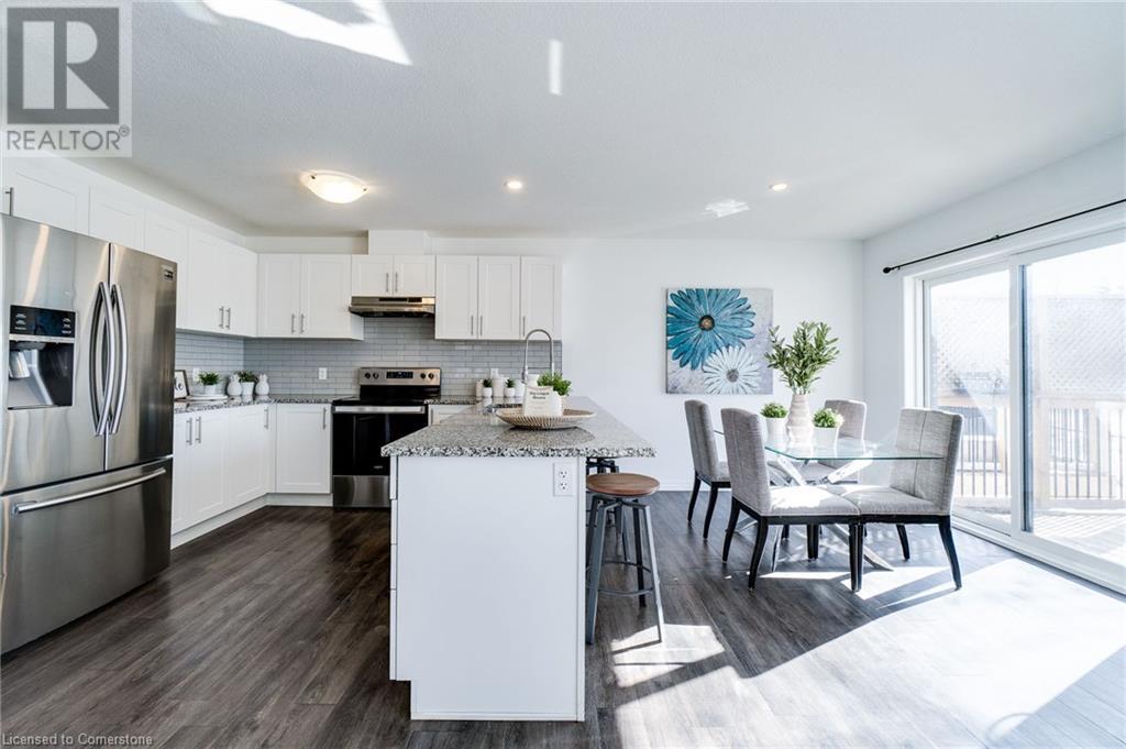 135 Hardcastle Drive Unit# 27, Cambridge, Ontario  N1S 0B6 - Photo 4 - 40739590