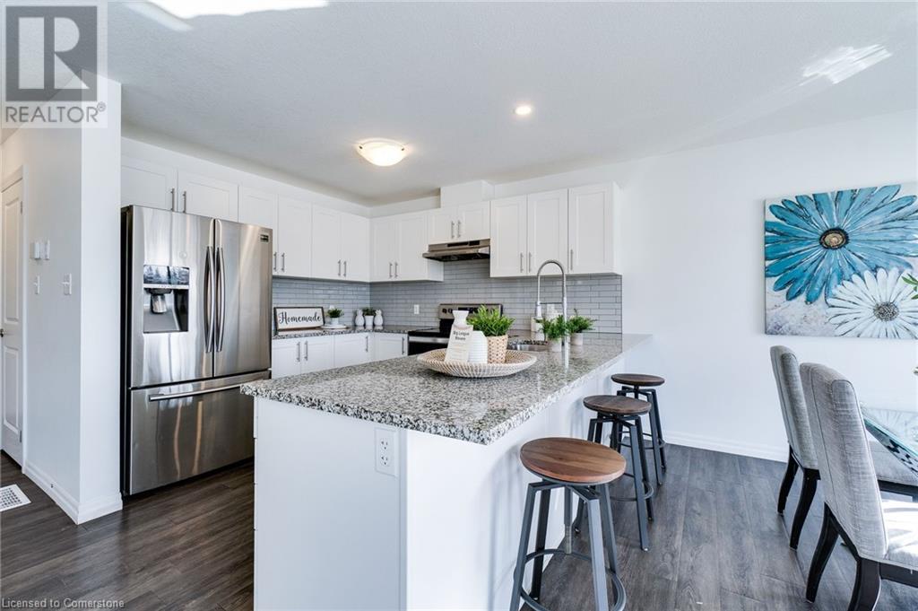 135 Hardcastle Drive Unit# 27, Cambridge, Ontario  N1S 0B6 - Photo 5 - 40739590