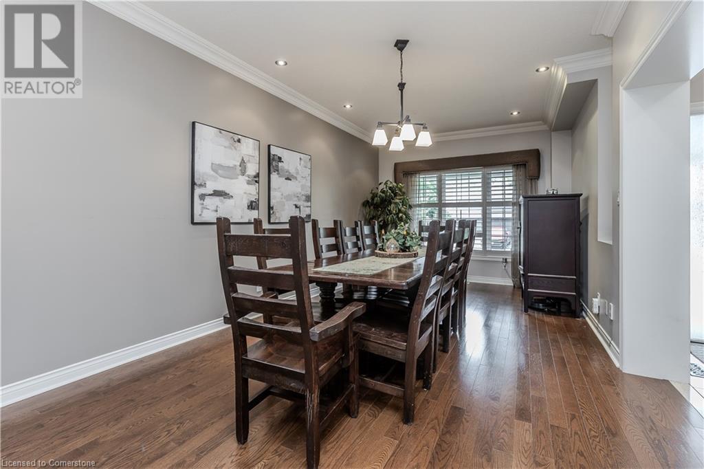 2116 Woodsmere Court, Burlington, Ontario  L7L 6J5 - Photo 15 - 40738722